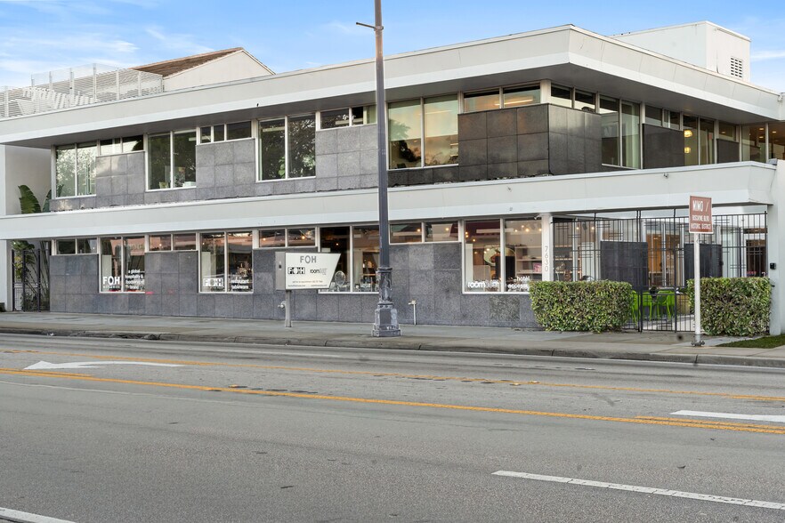 More Photos Of 7630 Biscayne Blvd, Miami Office For Lease