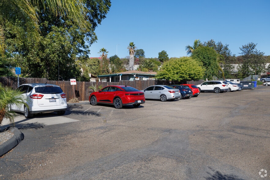 More Photos Of 8923 La Mesa Blvd, La Mesa Office For Sale