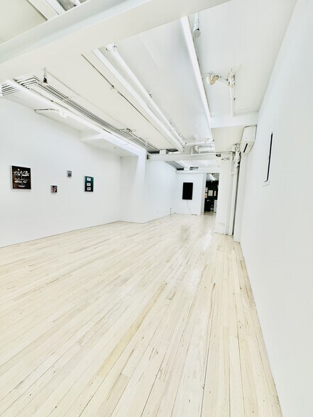 More Photos Of 122 Allen St, New York Storefront Retail Residential For Lease