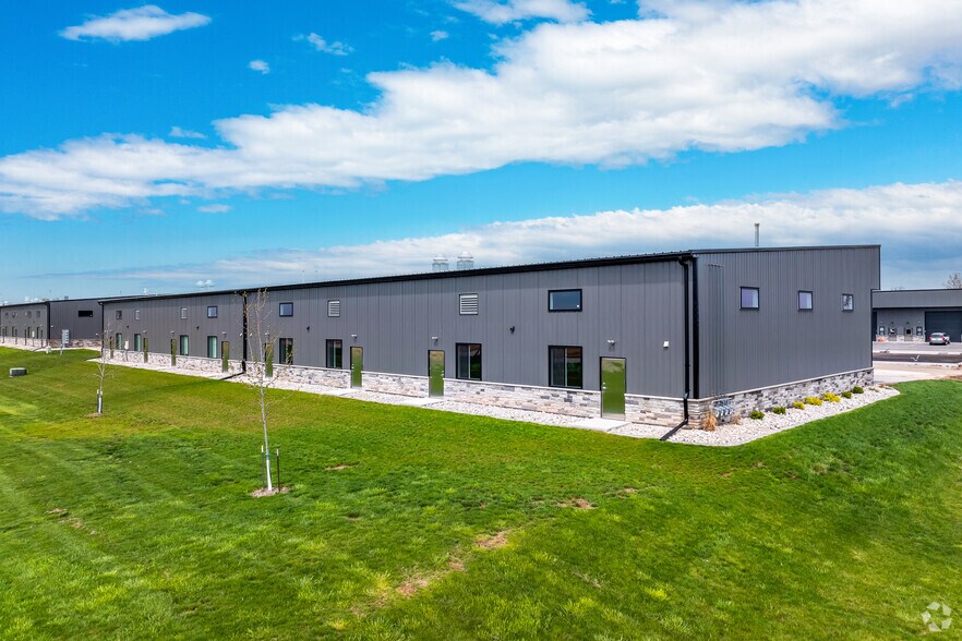 More Photos Of W4936 Highline Rd, Kaukauna Unknown For Lease