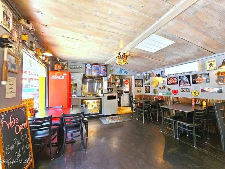 More Photos Of 105 Tombstone Cyn, Bisbee Restaurant For Sale