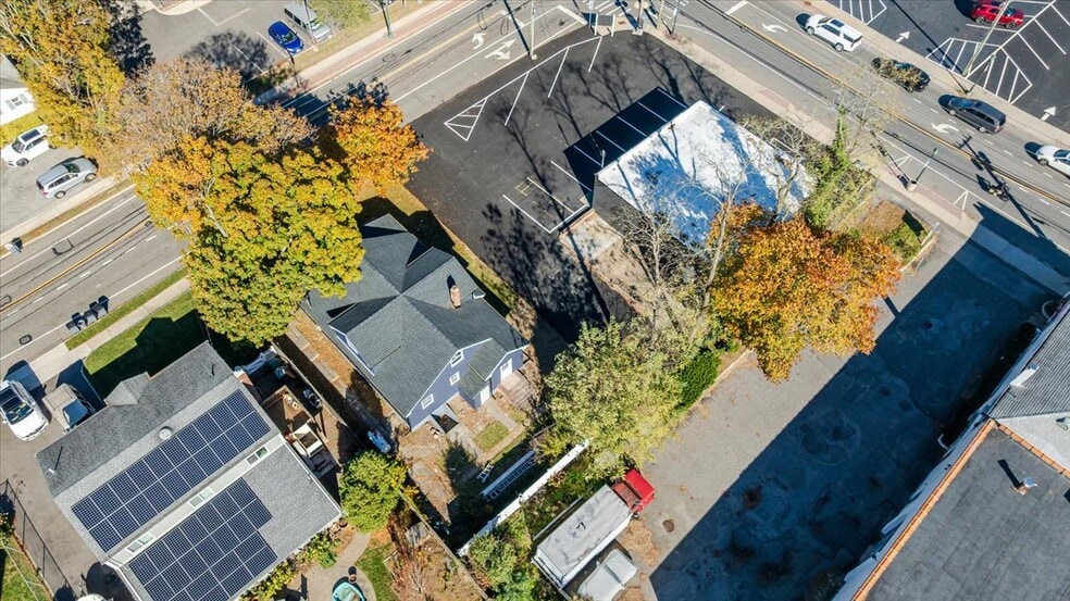 More Photos Of 304 Larkfield Rd, East Northport Freestanding For Sale