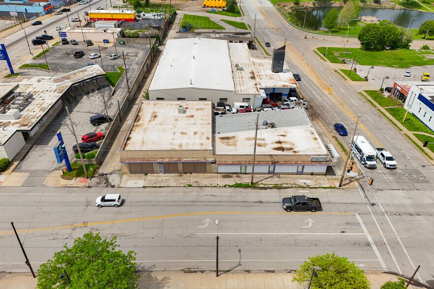 More Photos Of 1016-1020 N 10th St, Kansas City Light Distribution For Sale