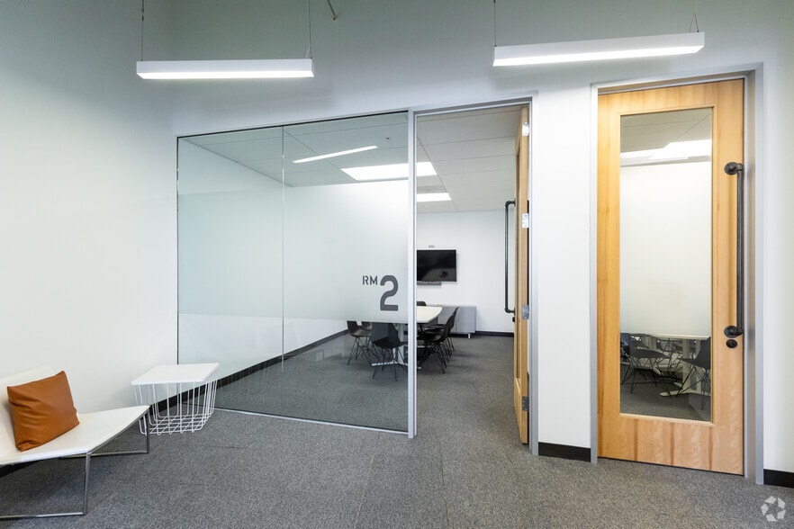 More Photos Of 77 Geary St, San Francisco Coworking Space