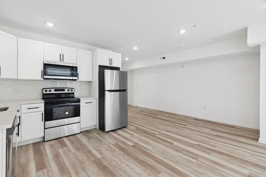 More Photos Of 890 N 42nd St, Philadelphia Multifamily For Sale