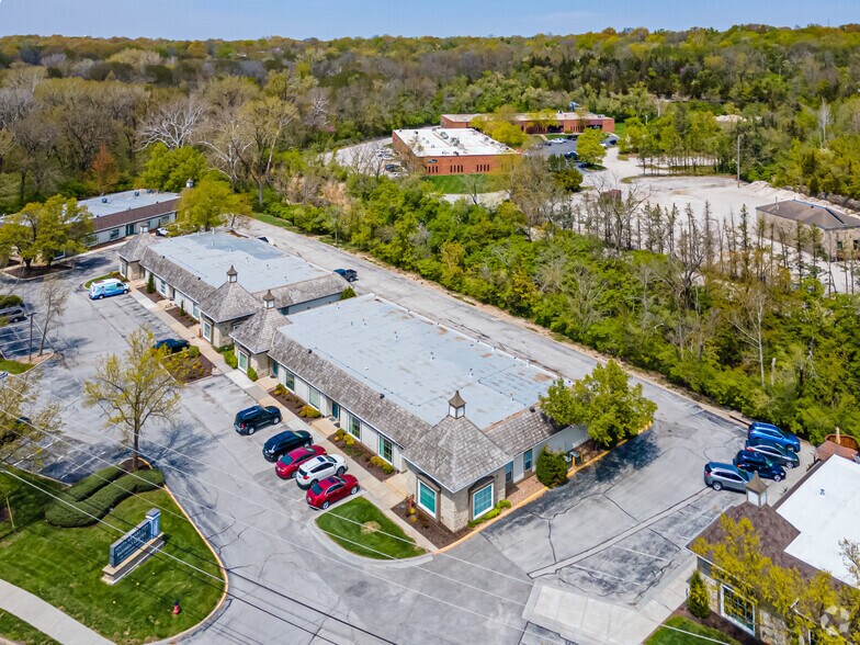 More Photos Of 400 E Bannister Rd, Kansas City Unknown For Lease
