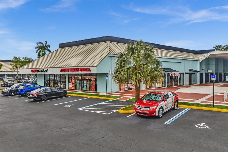 More Photos Of 4412-4678 N University Dr, Lauderhill Unknown For Lease