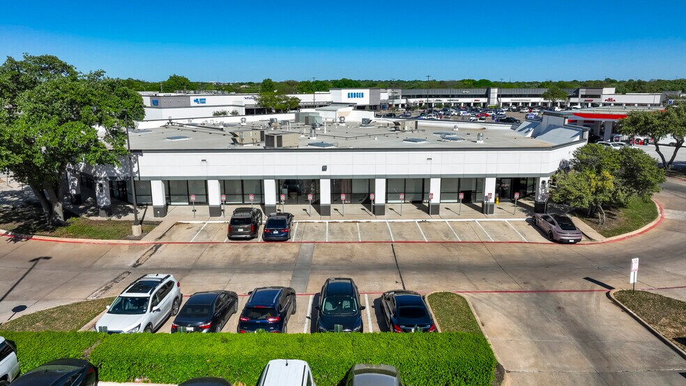 More Photos Of 17194 NE Preston Rd, Dallas Unknown For Lease