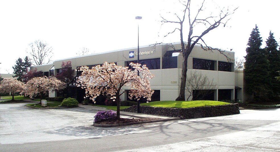 More Photos Of 8505 SW Creekside Pl, Beaverton Office For Lease