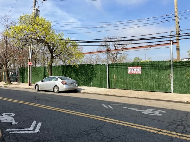 More Photos Of 509 Brush Ave, Bronx Land For Lease
