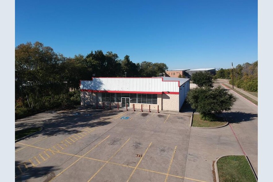 Primary Photo Of 3921 S Buckner Blvd, Dallas Freestanding For Lease