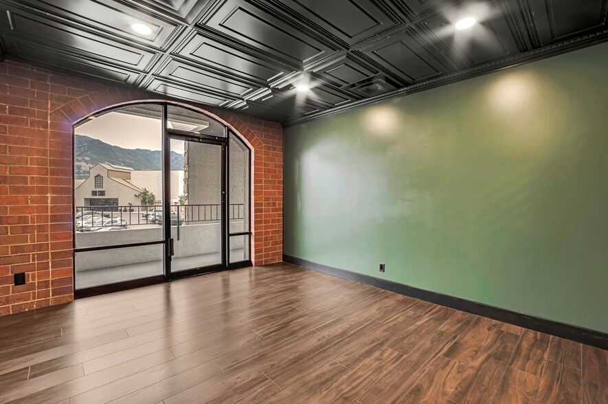 More Photos Of 3733 S 250 W, Ogden Storefront For Lease