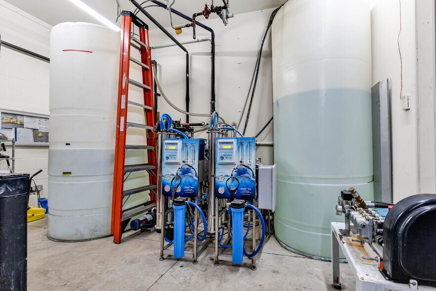 More Photos Of 732 Corylus Dr, Pataskala Carwash For Sale