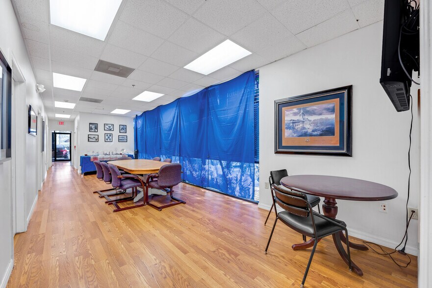 More Photos Of 13220-13280 N 56th St, Temple Terrace Medical For Sale