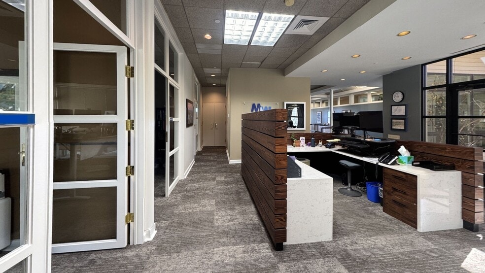 More Photos Of 538 Commons Dr, Golden Loft Creative Space For Sale