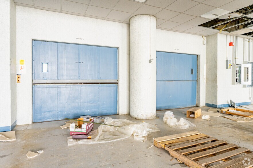 More Photos Of 1405-1447 Saint Paul St, Rochester Office For Sale