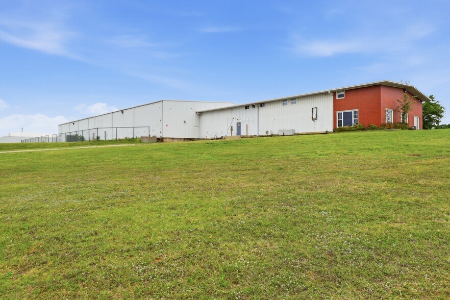 More Photos Of 52688 61st S st, Oilton Industrial For Sale