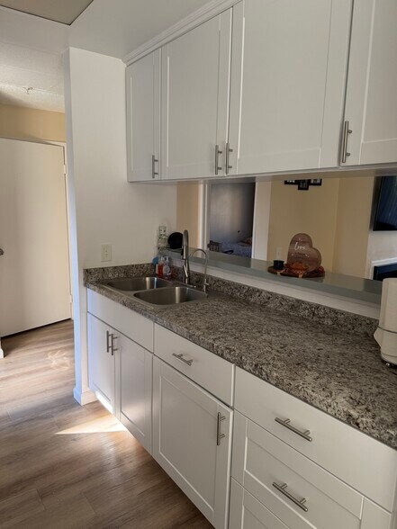 More Photos Of 14668 Nordhoff St, Panorama City Apartments For Sale