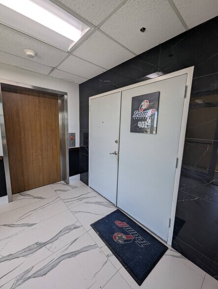 More Photos Of 701 NW Federal Hwy, Stuart Medical For Lease