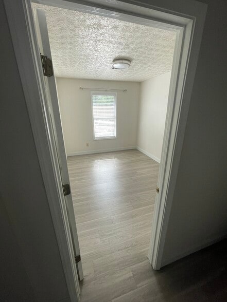 More Photos Of 5499 Jonesboro Rd, Morrow Office For Lease