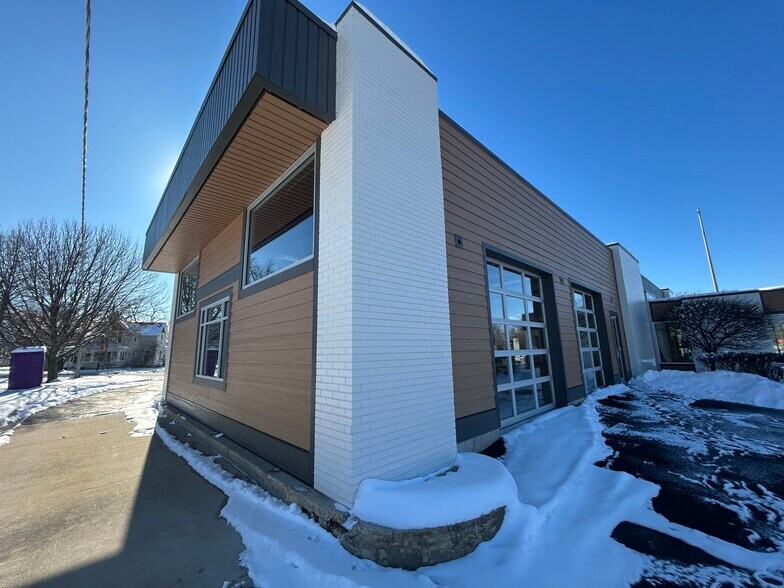 More Photos Of 310 Section Line Rd, Manteno General Retail For Lease