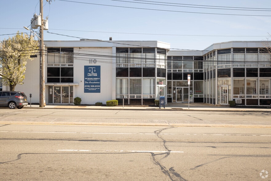 More Photos Of 102-114 Jericho Tpke, Floral Park Office For Lease