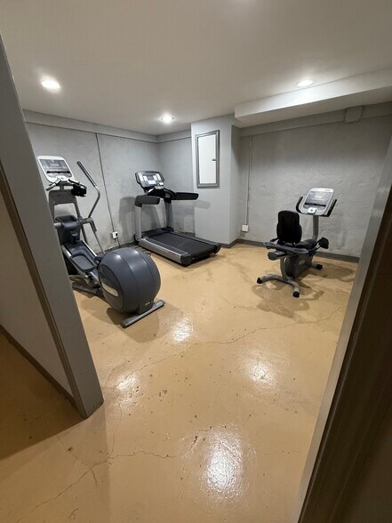 More Photos Of 3227 Central St, Kansas City Apartments For Sale