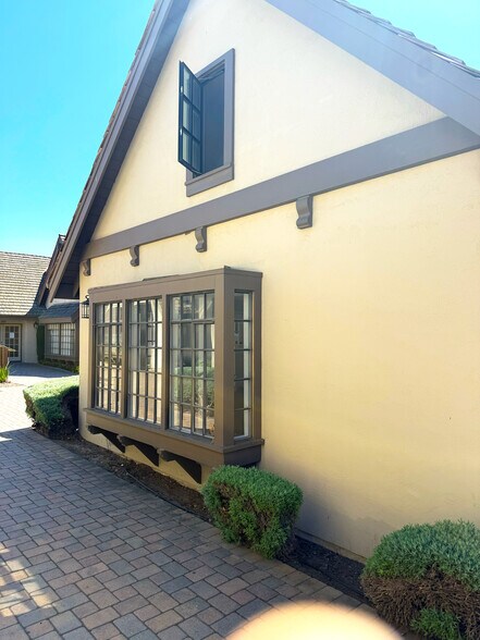 More Photos Of 256 San Jose St, Salinas Medical For Lease