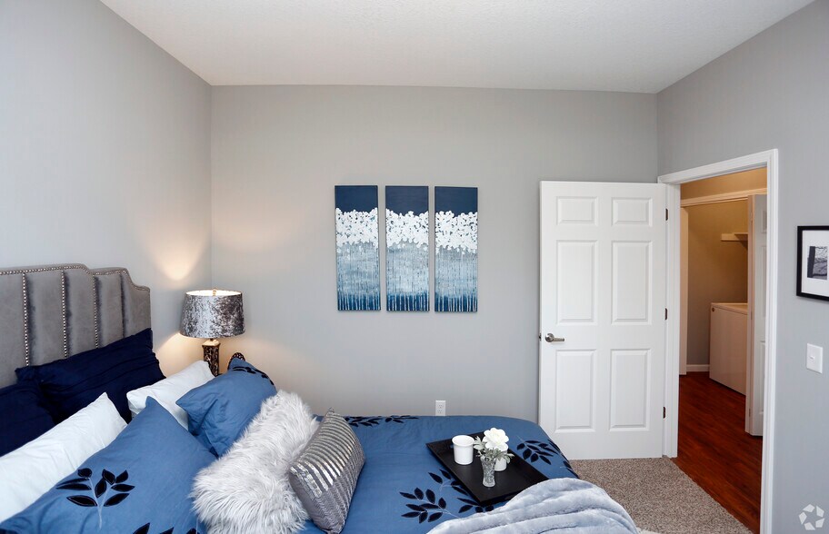 More Photos Of 9050 800 S, Pendleton Apartments For Sale