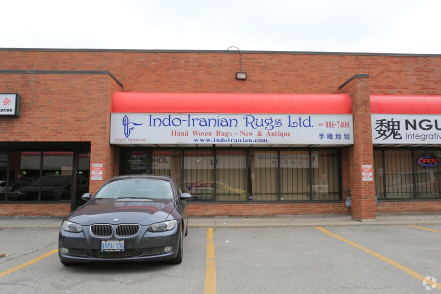 More Photos Of 165 E Beaver Creek Rd, Richmond Hill General Retail For Sale