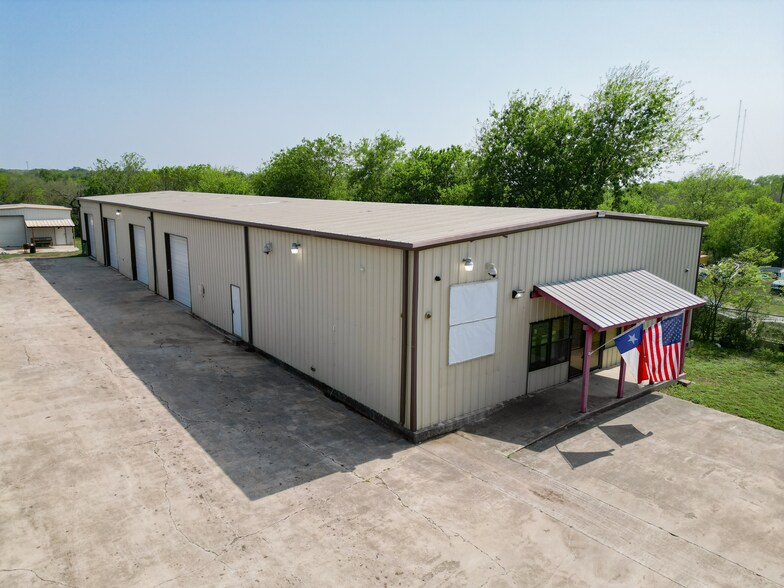 Primary Photo Of 13250 Lookout Rd, San Antonio Warehouse For Sale