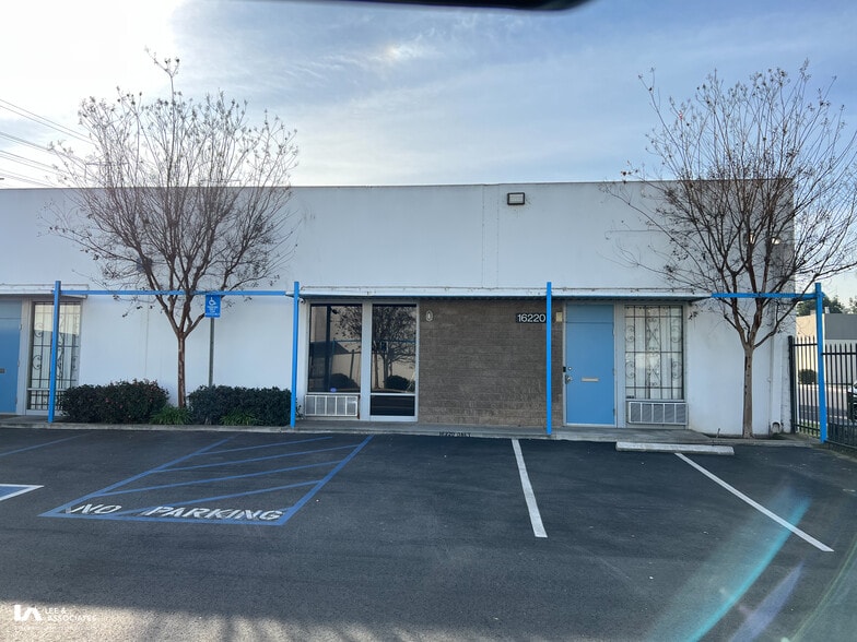 More Photos Of 16220-16228 Gundry Ave, Paramount Warehouse For Lease