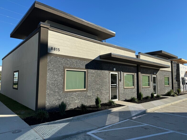 More Photos Of 8815 West Rd, Houston Unknown For Lease