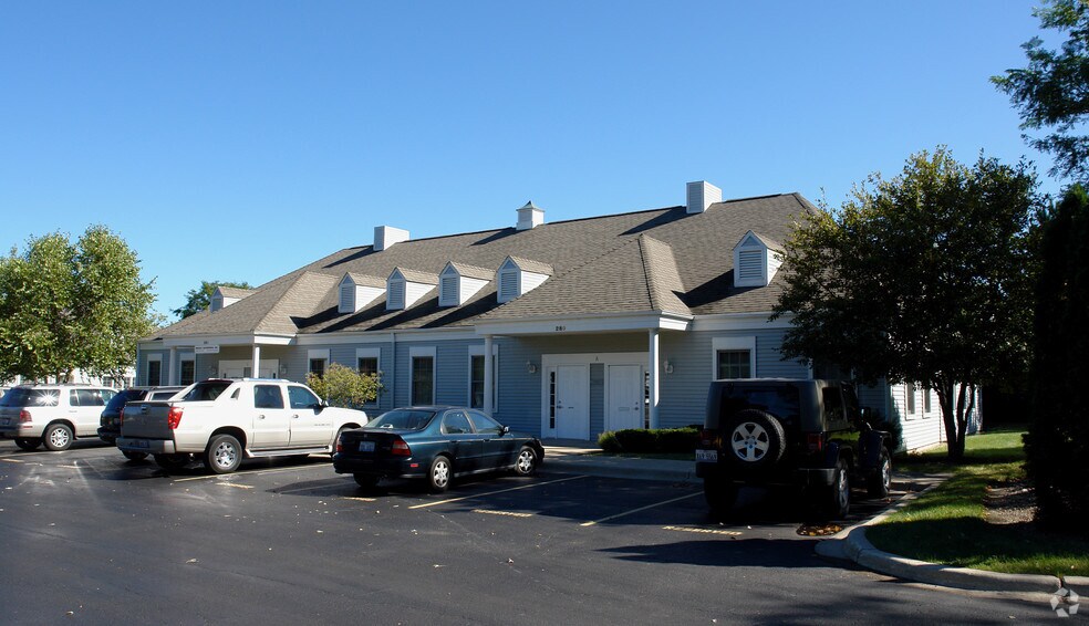 More Photos Of 280 N Rand Rd, Lake Zurich Office For Sale