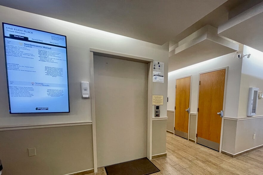More Photos Of 1 Eliot Pl, Fairfield Office For Lease