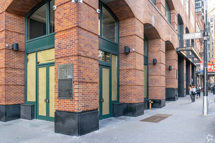 More Photos Of 40 Fulton St, New York Office For Lease