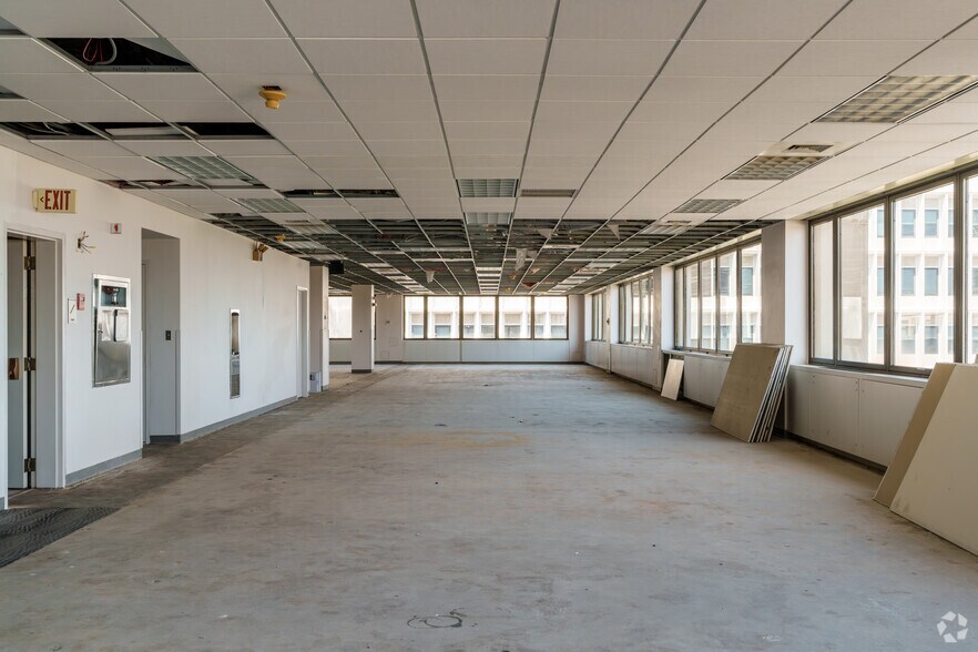 More Photos Of 800 N King St, Wilmington Office For Lease