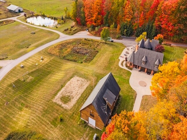 More Photos Of 55 S Hope Rdg, Traverse City Lodge Meeting Hall For Sale