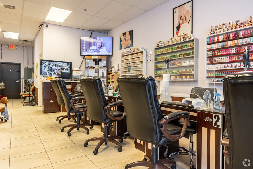 More Photos Of 6550 Mount Zion Blvd, Morrow Storefront Retail Office For Lease