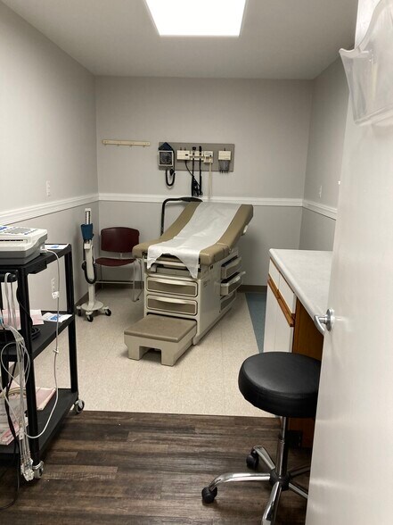 More Photos Of 137-139 Prospect St, Newark Medical For Sale