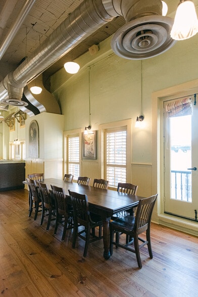 More Photos Of , Savannah General Retail For Sale