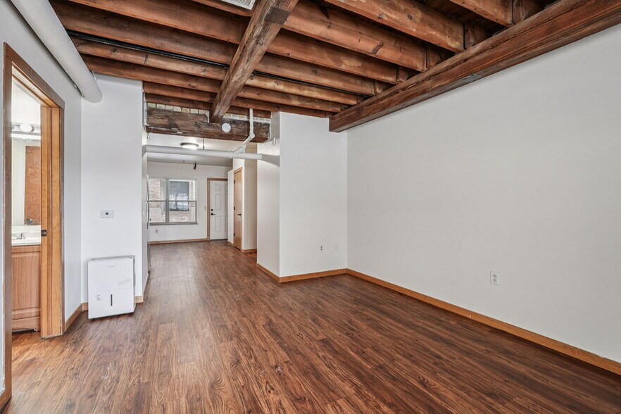 More Photos Of 134 Main St, Racine Apartments For Sale