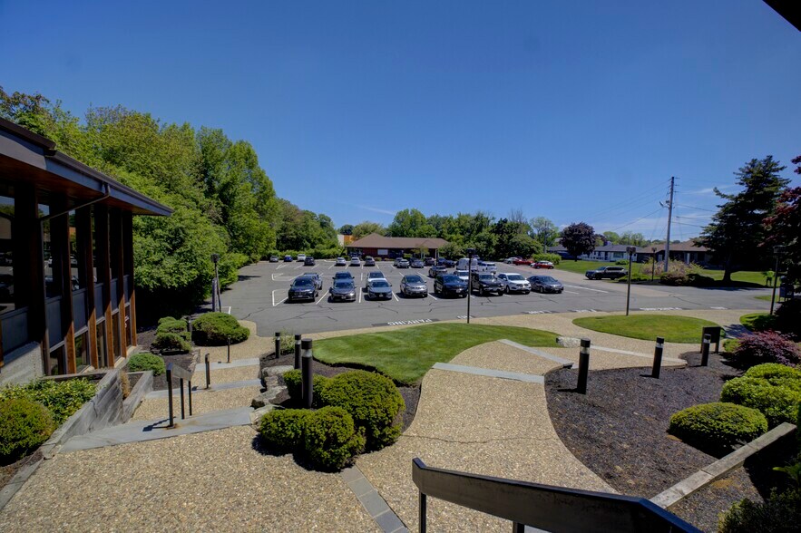 More Photos Of 111 Torrey St, Brockton Medical For Lease