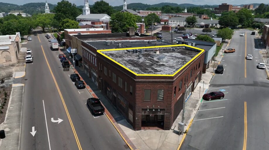 More Photos Of 233 E Sullivan St, Kingsport Storefront For Sale