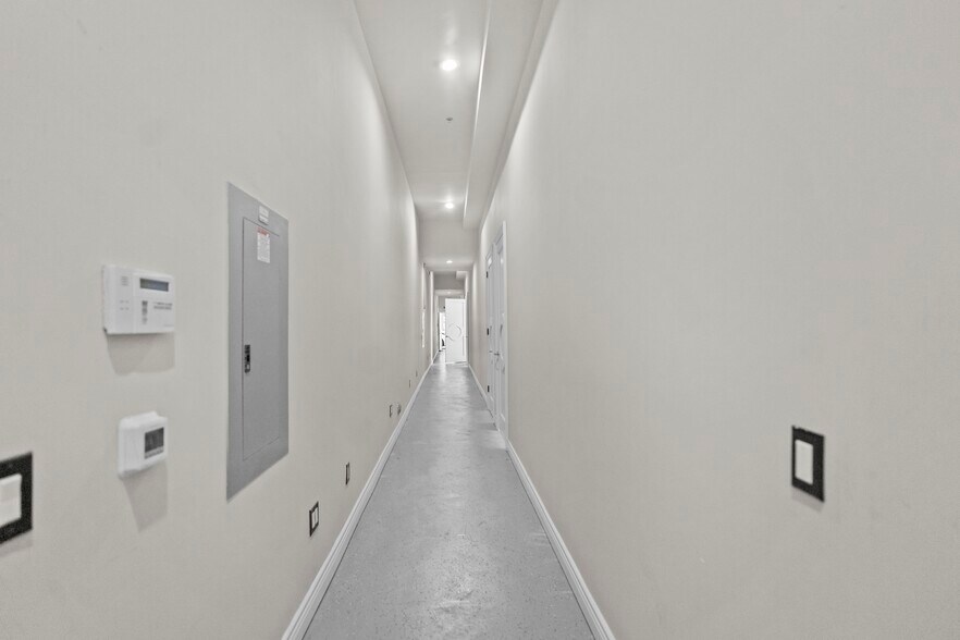 More Photos Of 9400 Valley Blvd, Rosemead Storefront For Lease