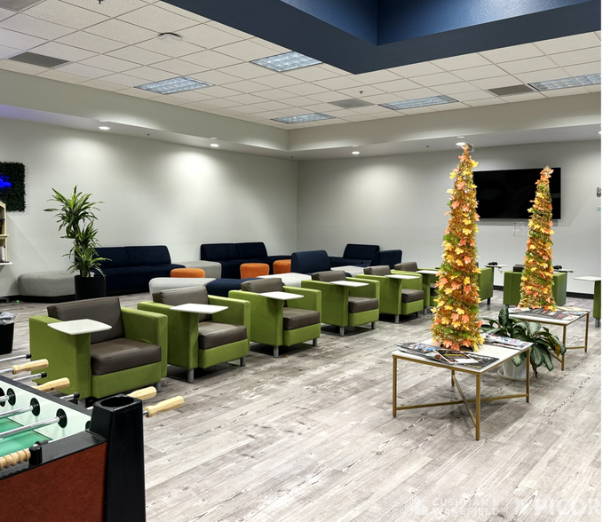 More Photos Of 2929 E Corona Rd, Tucson Light Distribution For Lease