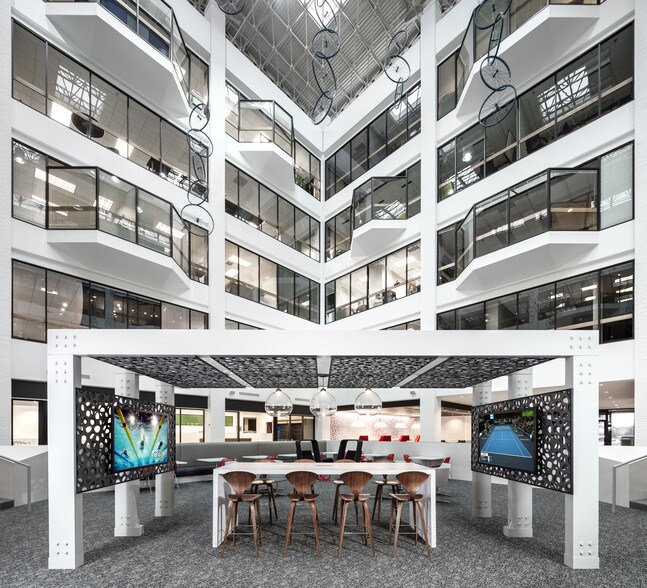 More Photos Of 1660 Highway 100 S, Saint Louis Park Office For Lease