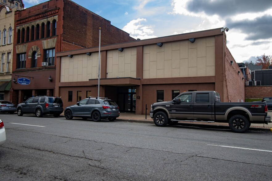 More Photos Of 347 W Main St, Clarksburg Office For Sale