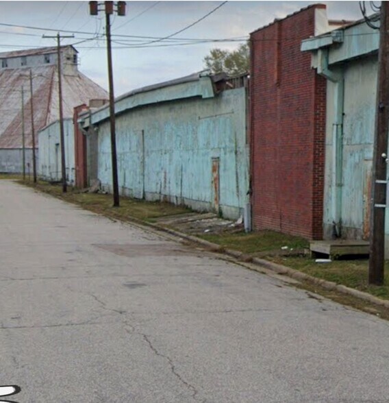 More Photos Of 801 Gold street St, Rocky Mount Industrial For Sale