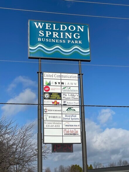 More Photos Of 5435-5437 Westwood Dr, Saint Charles Warehouse For Lease